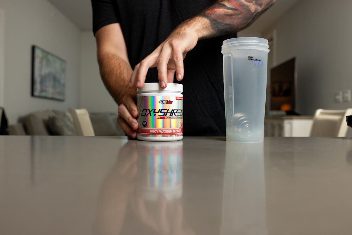 Strength and muscle support vitamins